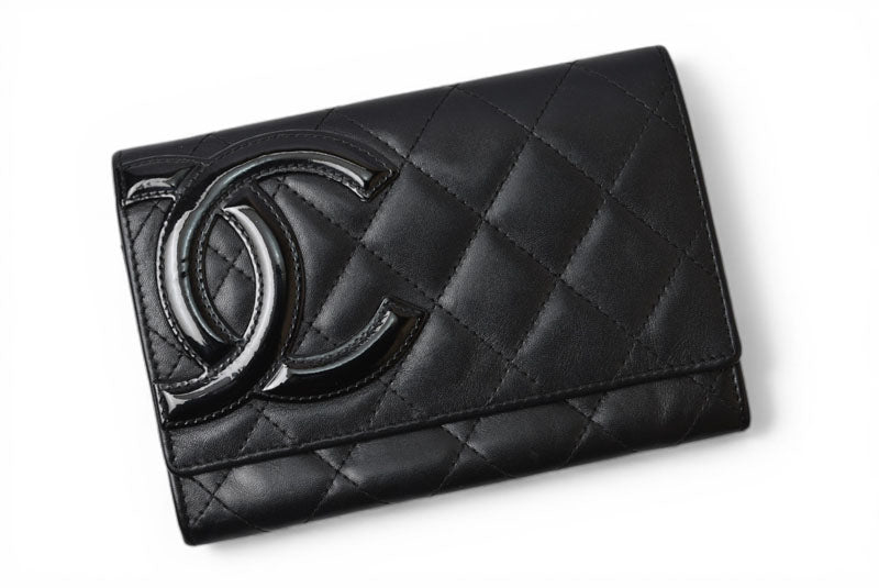 シャネル 財布/二つ折 CHANEL 折財布 カンボン A26722 ブラック/ブラック【中古】