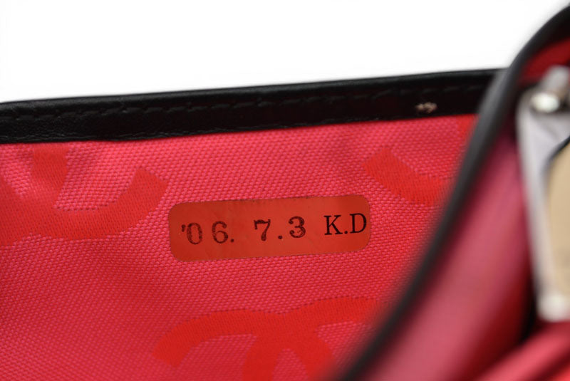 シャネル 財布/二つ折 CHANEL 折財布 カンボン A26722 ブラック/ブラック【中古】