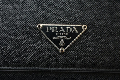 プラダ 財布 PRADA 長財布 M608 SAFFIANO/レザー NERO/ブラック ヴィンテージ【中古】