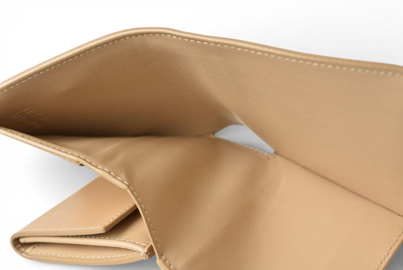 セリーヌ 財布/ミニ財布 CELINE レディース 三つ折り財布 ベージュ SMALL TRIFOLD WALLET 10B57【中古】