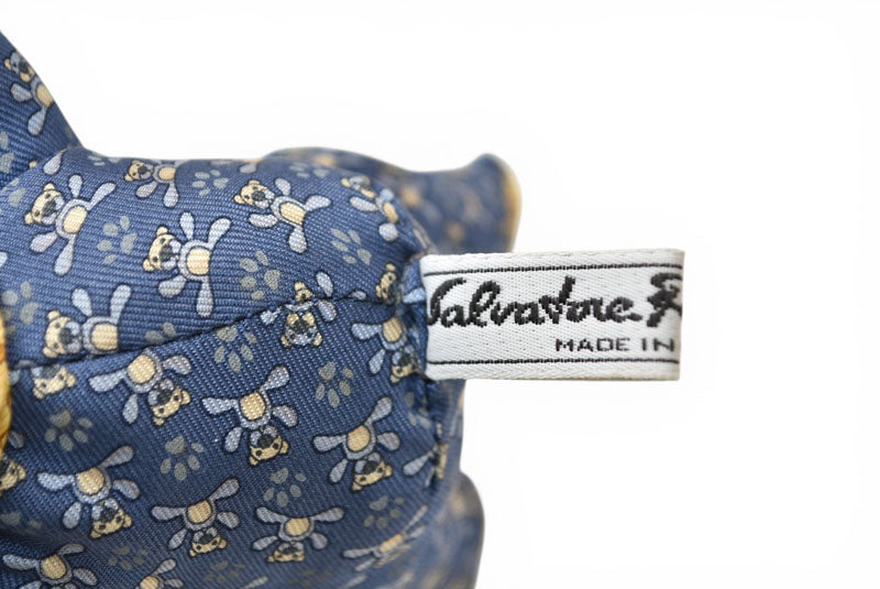 サルヴァトーレフェラガモ チャーム テディベア/クマ Salvatore Ferragamo ブルー/イエロー【中古】