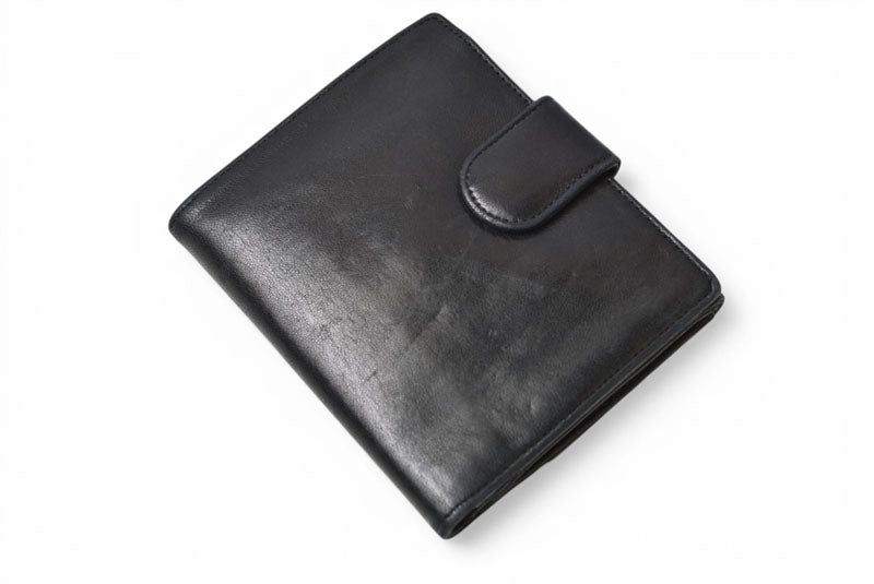 シャネル 財布/二つ折 CHANEL 折財布 ココマーク ブラック【中古】