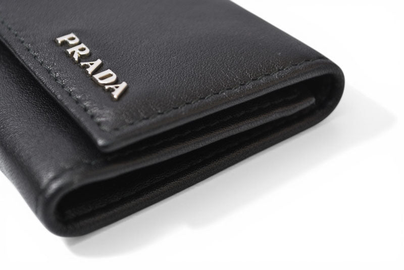 プラダ キーケース/キーホルダー PRADA 6連 レザー NERO/ブラック シルバー金具【中古】