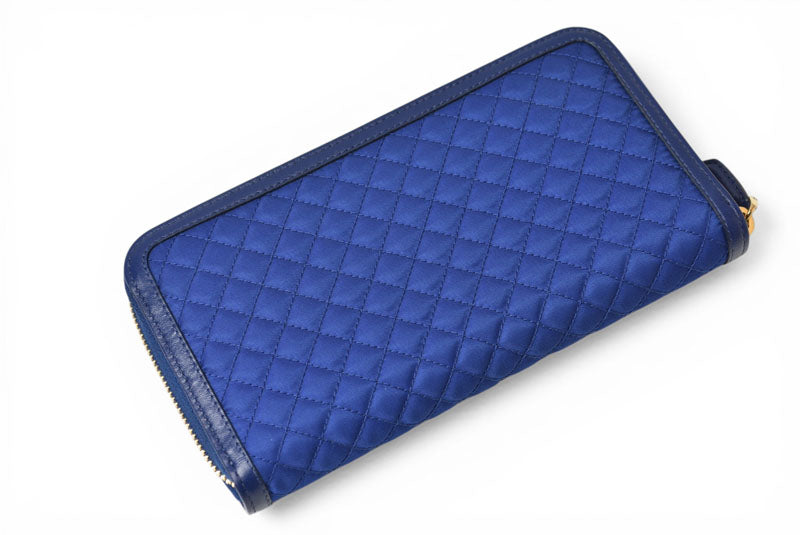 プラダ 未使用 財布 PRADA 長財布/ラウンドファスナー TESSUTO QUILTIN BLUETTE キルティング ブルー 1M0506【中古】