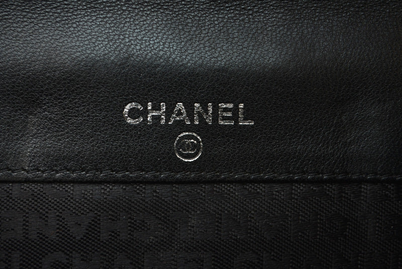 シャネル 財布/二つ折り CHANEL 折財布 ラムスキン アイコン ブラック【中古】