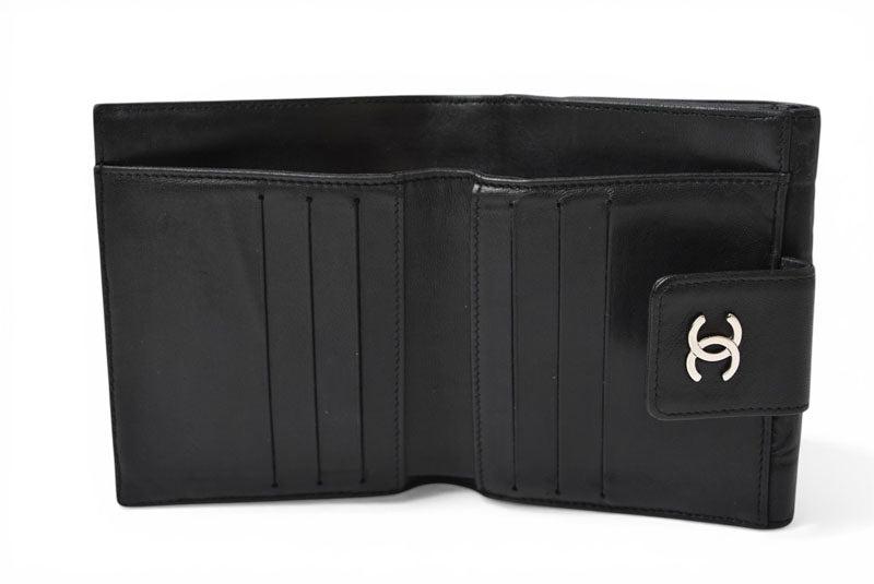シャネル 財布/二つ折り CHANEL 折財布 ラムスキン アイコン ブラック【中古】