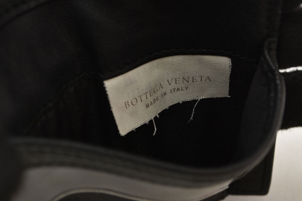ボッテガヴェネタ カードケース/名刺入れ/パスケース/ID BOTTEGA VENETA イントレチャート レザー ブラック 113998【中古】