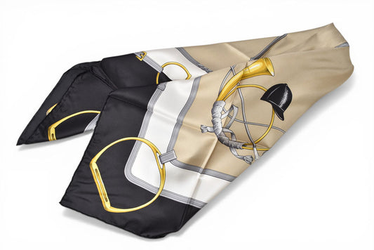 セリーヌ スカーフ ヴィンテージ CELINE スカーフ カレ90 馬車/馬具 ゴールド/ホワイト/ブラック【中古】