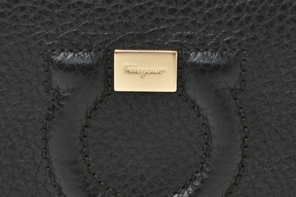サルヴァトーレフェラガモ 財布/ミニ財布 CITY GANCIO シティ ガンチーニ Salvatore Ferragamo ブラック 22D514【中古】