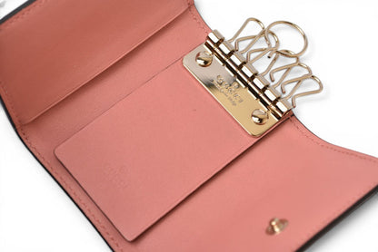 グッチ キーケース/キーホルダー GUCCI 6連 ラブリー 257217 ハートシェープ/インターロッキングG ダスティピンク レディース【中古】