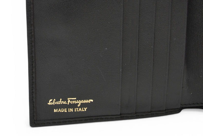 サルヴァトーレフェラガモ 財布/三つ折 Salvatore Ferragamo 折財布 ガンチーニ/ブラック JI-22 C292【中古】