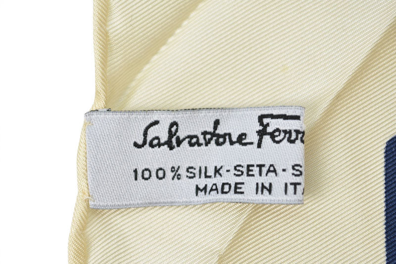 サルヴァトーレフェラガモ スカーフ Salvatore Ferragamo スカーフ アニマルモチーフ ヒョウ柄 ネイビー/クリーム【中古】