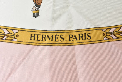 エルメス スカーフ カレ90 ロンシャンへの散歩 LA PROMENADE DE LONGCHAMPS シルク100％ ライトピンク ヴィンテージ レディース HERMES【中古】