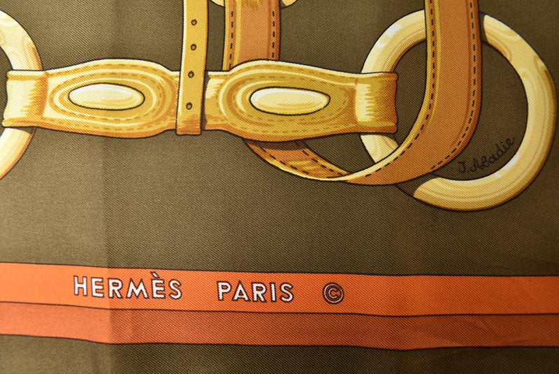 エルメス スカーフ カレ90 コーチング・フォーエバー HERMES シルク100％ オレンジ/カーキ【中古】
