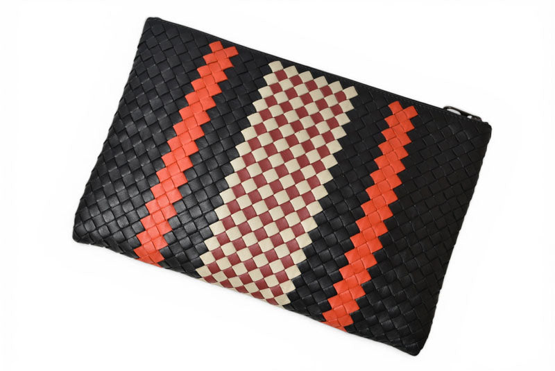 ボッテガヴェネタ クラッチバッグ/メンズポーチ BOTTEGA VENETA イントレチャート ナッパ ラムスキン ブラック/オレンジ【中古】