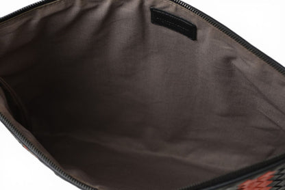 ボッテガヴェネタ クラッチバッグ/メンズポーチ BOTTEGA VENETA イントレチャート ナッパ ラムスキン ブラック/オレンジ【中古】