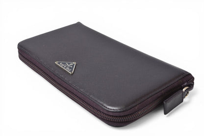 プラダ アウトレット 財布 PRADA 長財布/ラウンドファスナー M506 SAFFIANO/スート PRUGNA【中古】