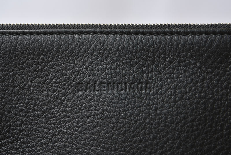 バレンシアガ エブリデイ アクセサリーポーチ/マルチポーチ 単体ポーチ/ミラーのみ BALENCIAGA【中古】