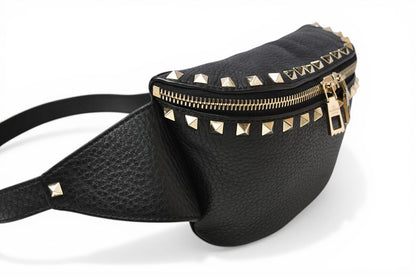 ヴァレンティノ ガラヴァーニ ロックスタッズ ボディバッグ ベルトバッグ RW2B0D15 レザー ブラック ユニセックス VALENTINO GARAVANI【中古】