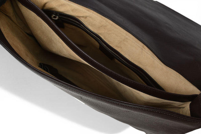 グッチ クラッチバッグ A4対応 GUCCI ヴィンテージ レザー ダークブラウン メンズ ビジネスバッグ 232601【中古】