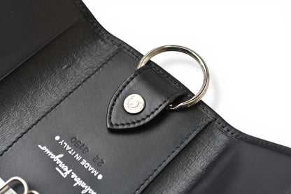 サルヴァトーレフェラガモ 未使用 キーケース/キーホルダー Salvatore Ferragamo レザー ブラック 22.8150【中古】
