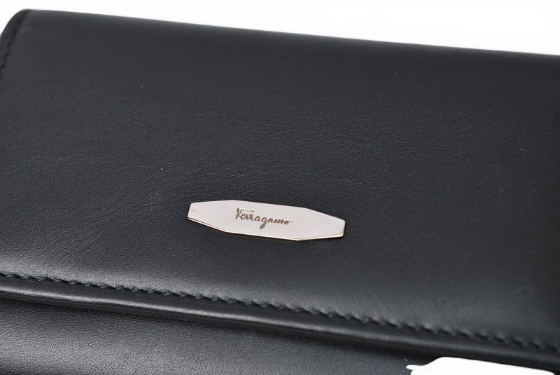 サルヴァトーレフェラガモ 未使用 キーケース/キーホルダー Salvatore Ferragamo レザー ブラック 22.8150【中古】