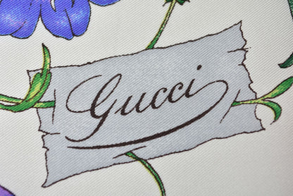 グッチ スカーフ GUCCI ヴィンテージ 大判スカーフ フローラプリント/フラワー柄 グリーンマルチ【中古】