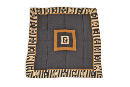 フェンディ スカーフ FENDI シルクツイル ヴィンテージ ズッカ柄 ブラック/ベージュ【中古】