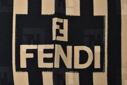フェンディ スカーフ FENDI シルクツイル ヴィンテージ ズッカ柄 ブラック/ベージュ【中古】