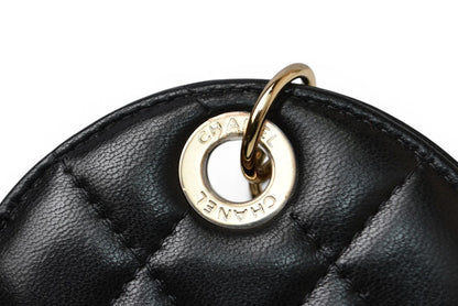 シャネル CHANEL VIP限定 ノベルティ ネームタグ マトラッセ ラウンド 黒 ラムスキン ストラップ付 ゴールド金具【中古】