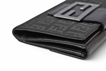 フェンディ 財布/二つ折 FENDI 折財布 8M0035 ZUCCA/ズッカ柄 ブラック【中古】