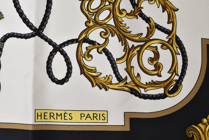 エルメス 未使用 カレ90 スカーフ 鍵柄/LES CLES HERMES ヴィンテージ スカーフ ブラック/ホワイト レディース【中古】