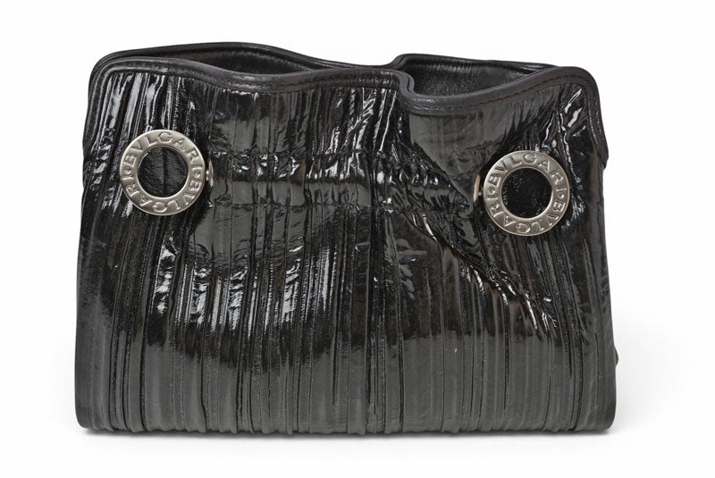 ブルガリ クラッチバッグ BVLGARI ツイスト パテントレザー エナメル ブラック シルバー金具 レディース【中古】