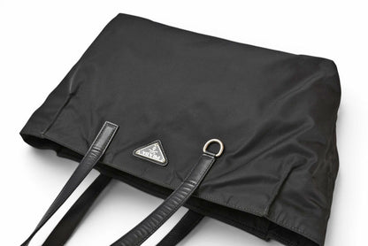 プラダ トートバッグ PRADA バッグ BR3261 ナイロン NERO/ブラック 【中古】
