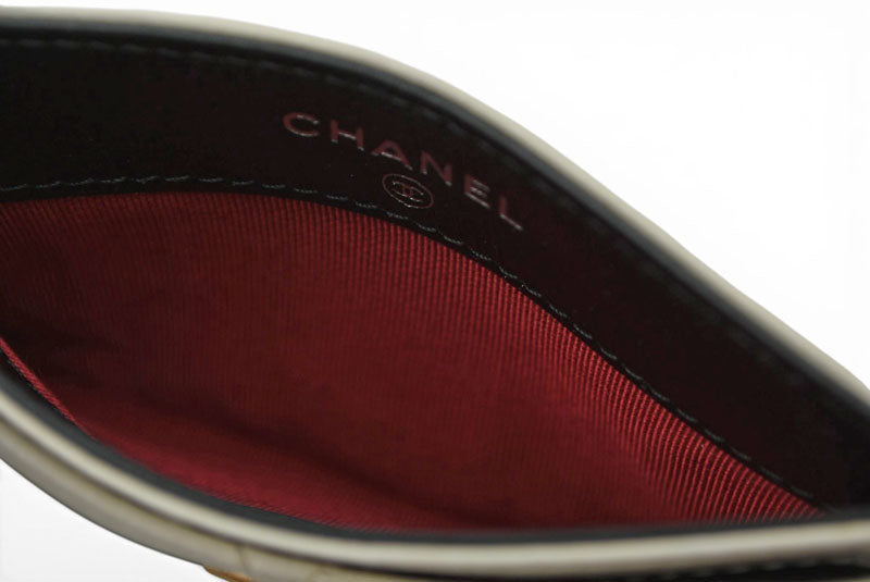 シャネル カードケース/名刺入れ CHANEL ガブリエル キルティング ラムスキン/カーフスキン ホワイト/ブラック【中古】