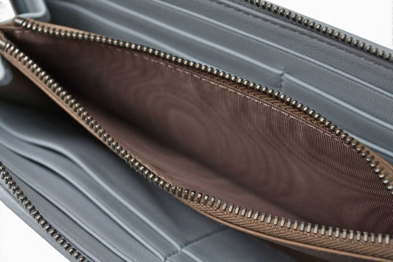 ボッテガヴェネタ 未使用 財布 BOTTEGA VENETA 長財布/ラウンドファスナー式 イントレチャート アイスブルー【中古】