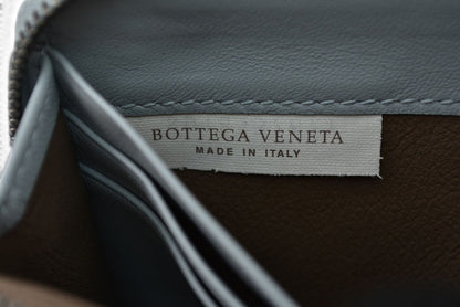 ボッテガヴェネタ 未使用 財布 BOTTEGA VENETA 長財布/ラウンドファスナー式 イントレチャート アイスブルー【中古】