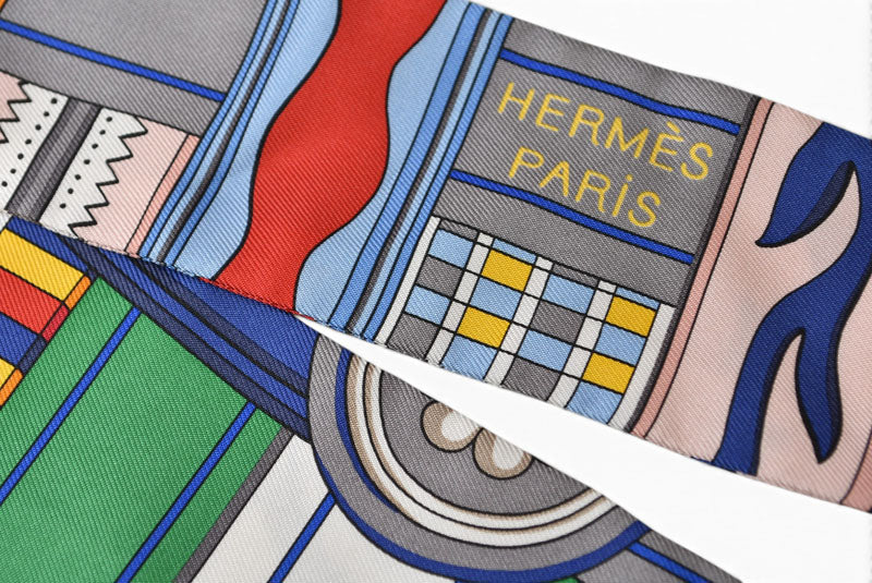 エルメス ツイリー スカーフ HERMES シルクツイル ボルテ・エ・ピルエット/Voltes et Pirouettes マルチカラー【中古】