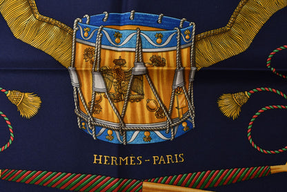 エルメス カレ90 スカーフ HERMES LES TAMBOURS タンブールの太鼓 ヴィンテージ スカーフ ネイビー レディース【中古】