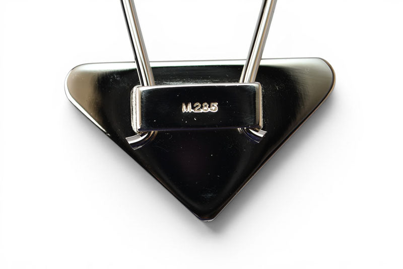 プラダ キーリング/キーホルダー PRADA トライアングル ブラウン/シルバー M285【中古】