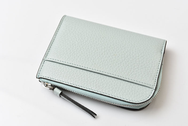 ジミーチュウ 財布 二つ折り JIMMY CHOO 財布 カーフレザー ダイヤモンド コンパクトウォレット ブルー【中古】