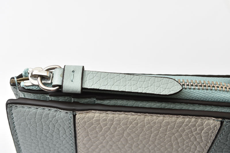 ジミーチュウ 財布 二つ折り JIMMY CHOO 財布 カーフレザー ダイヤモンド コンパクトウォレット ブルー【中古】