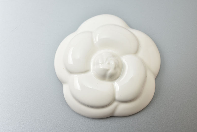 シャネル 未使用 ノベルティ インテリア小物 CHANEL セラミック カメリア アロマストーン【中古】