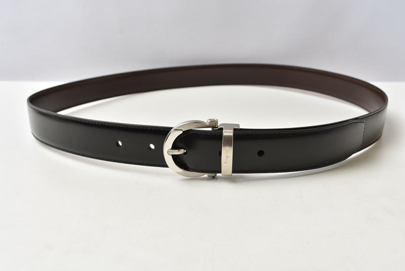 サルヴァトーレフェラガモ ベルト レザー Salvatore Ferragamo リバーシブル フリーサイズ ブラック/ブラウン【中古】
