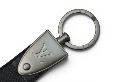 ルイヴィトン キーリング/キーホルダー/チャーム LOUIS VUITTON ダミエ・アンフィニ ポルトクレ・ドラゴンヌ M65051 メンズ【中古】