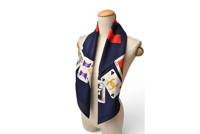 シャネル スカーフ/ストール CHANEL ヴィンテージ ココマーク/CC トランプ柄 シルク ネイビー【中古】