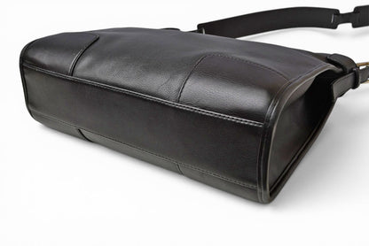 ロエベ ショルダーバッグ ヴィンテージ LOEWE アナグラム A4対応 バッグ レザーブラック【中古】