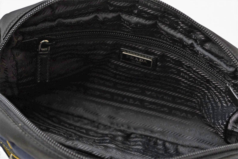 プラダ クラッチバッグ/セカンドバッグ 2NE007 ナイロン/レザー ネイビー/ブラック ポーチ ハンドストラップ付 PRADA メンズ/レディース【中古】