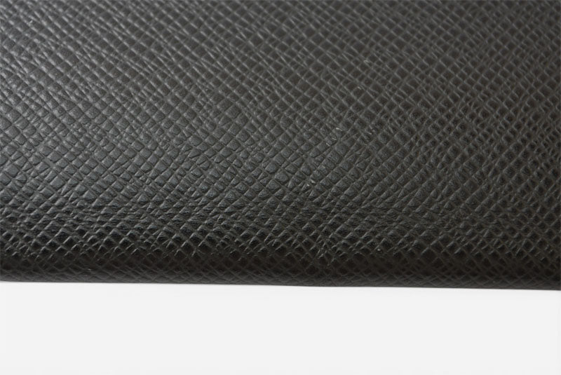 ルイヴィトン 財布/二つ折り メンズ LOUIS VUITTON ポルト カルト クレディ 円 タイガ アルドワーズ M31002 メンズ【中古】