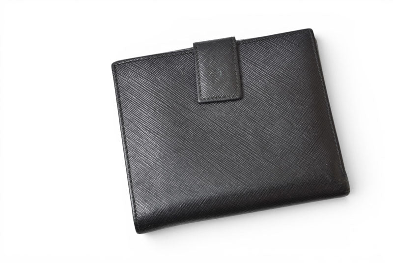 サルヴァトーレフェラガモ 財布/三つ折 Salvatore Ferragamo 折財布 ガンチーニ/ブラック【中古】
